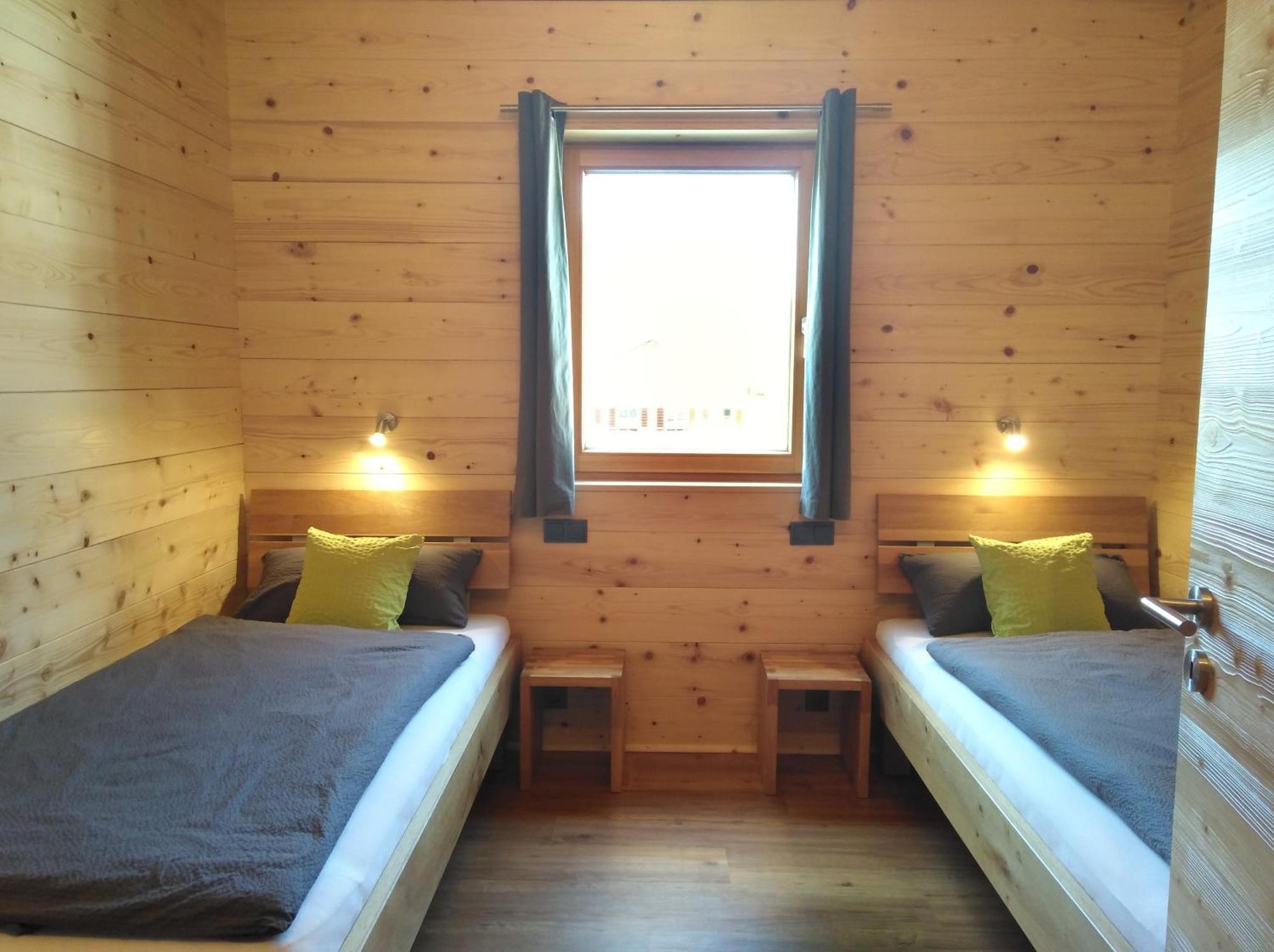 Walser Berg Chalets รีซแลร์น ภายนอก รูปภาพ